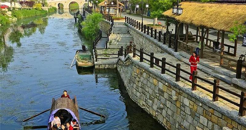 “寒冷的海岸”斯瓦尔巴,这里北极熊比人多 | 每日一图 狐瞰世界